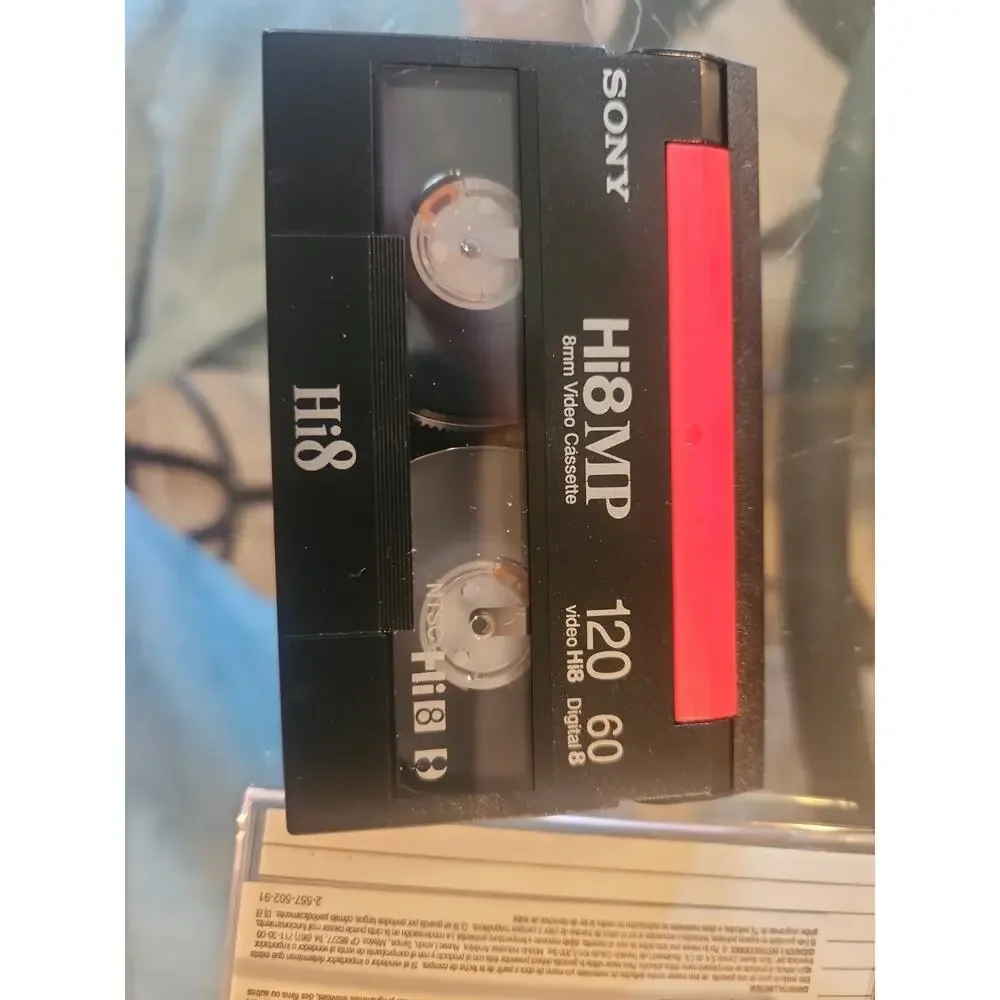 Sony HI8 MP 120 8mm Video Cassette Case Is Cracked